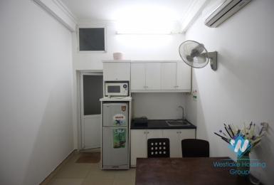 3rd-floor lovely studio apartment for rent in Cau Giay district